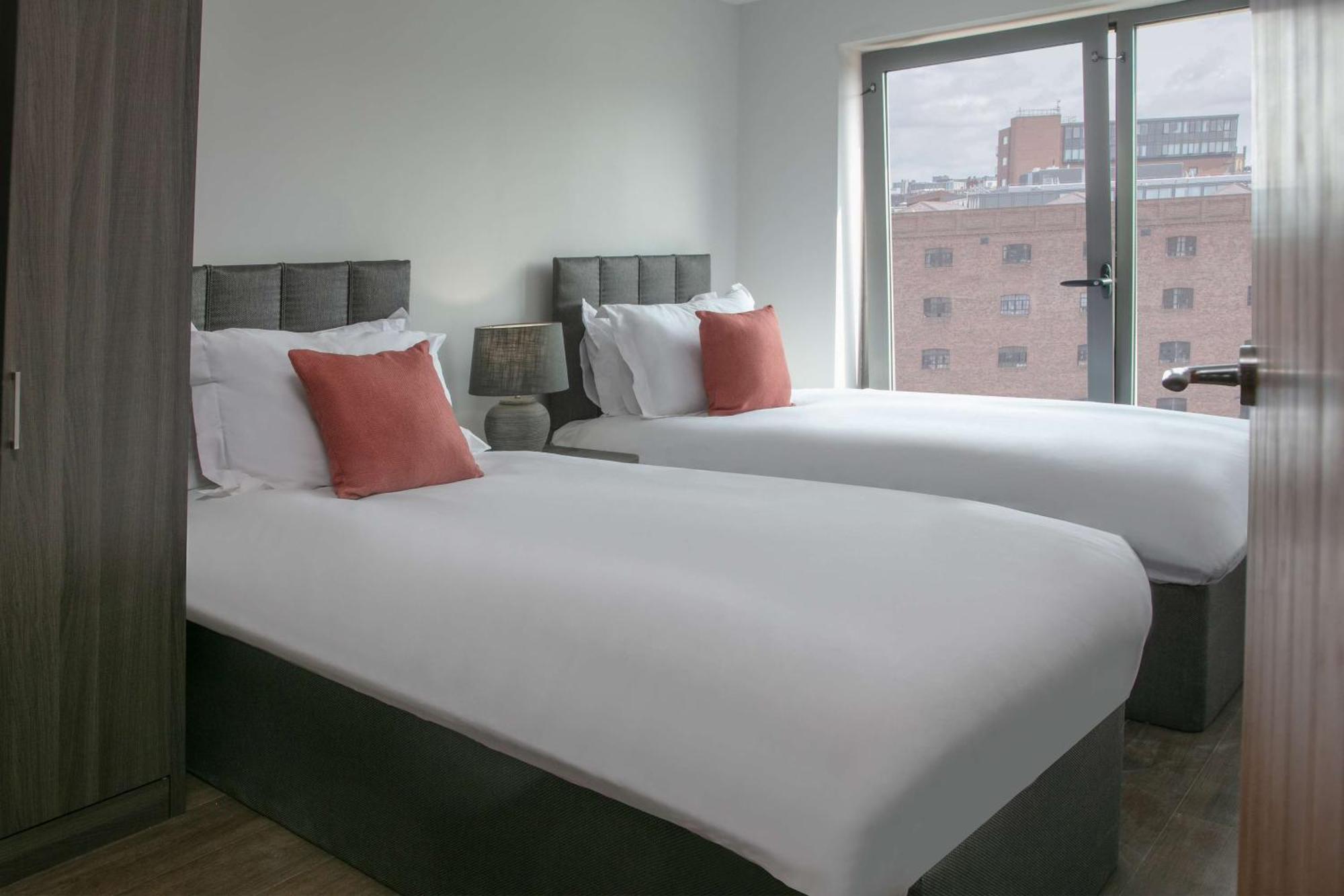 ليفربول Dockside Aparthotel, Best Western Signature Collection المظهر الخارجي الصورة